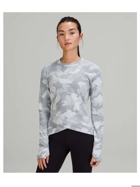 LULULEMON Close to Crossing Top Size 8